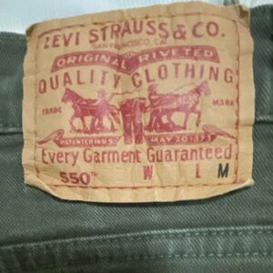 Levi's Women's Relaxed Jeans in Olive